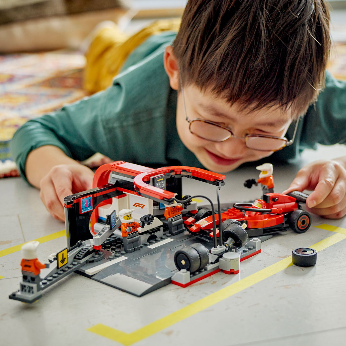 LEGO Formula 1 Pit Crew 60443 City