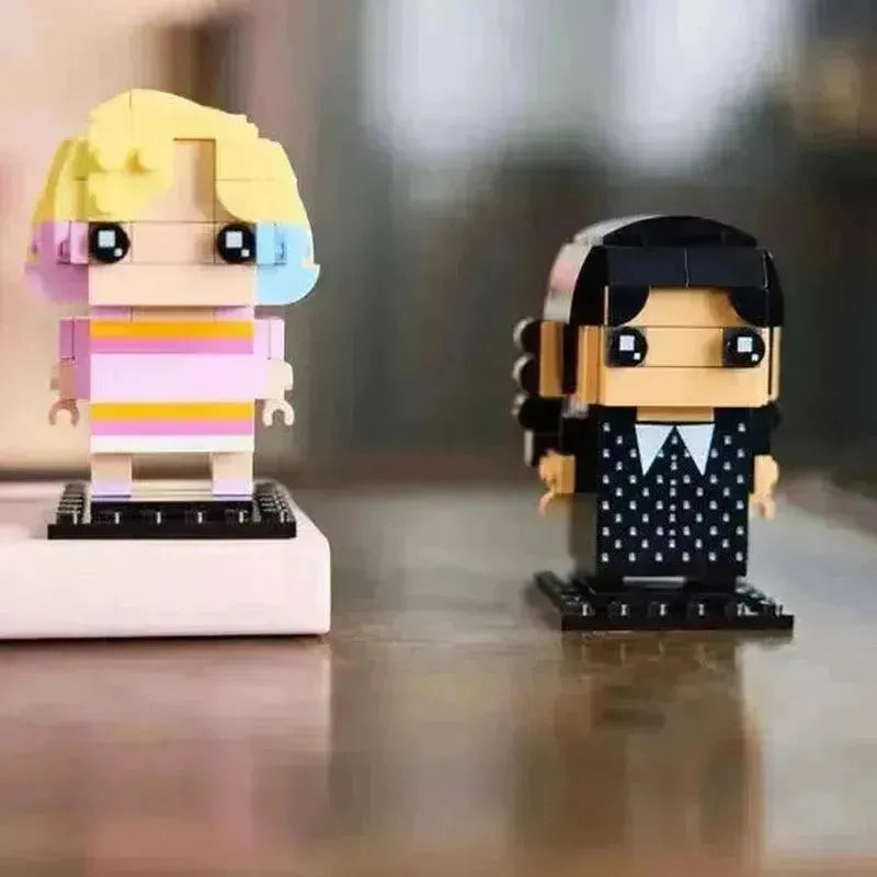 LEGO Wednesday and Enid 40750 Wednesday @ 2TTOYS | Official LEGO shopšš„° LEGO ā¬. 16.49