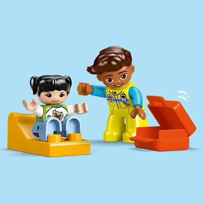 LEGO Ambulance Driver 10447 DUPLO