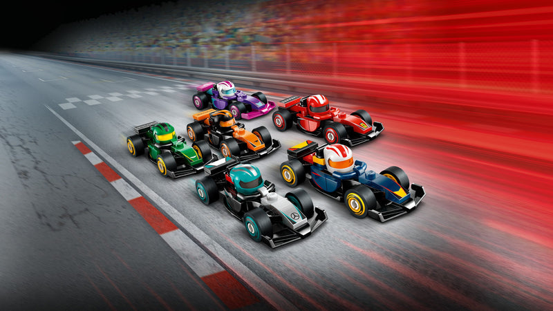 LEGO Formula 1 Drivers with their Car 71049 Minifigures (Set 12 Pieces)