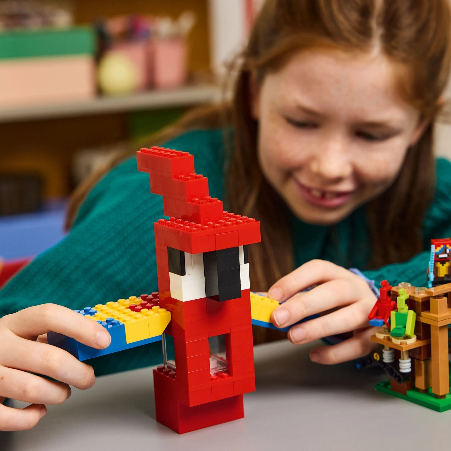LEGO The Parrot Houses 21282 Minecraft