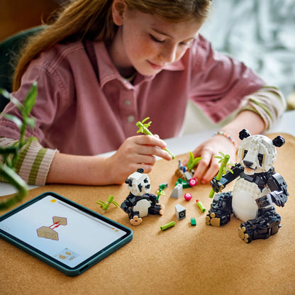 LEGO Wild Animals: Panda Family 31165 Creator 3-in-1 (expected: January 2025)