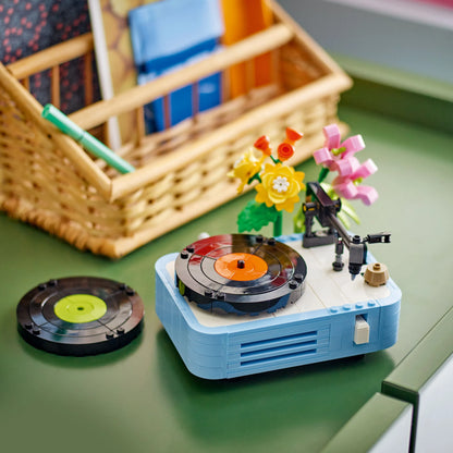 LEGO Record Player with Flowers 31172 Creator