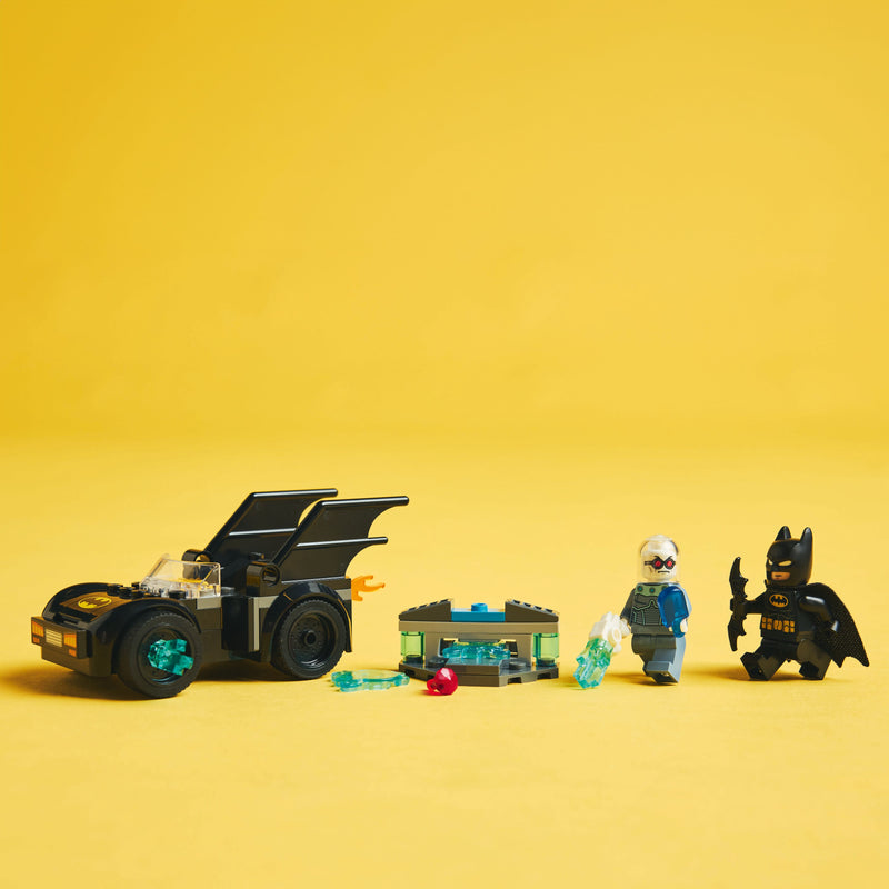LEGO The Batman & Batmobile Vs Mr. Freeze 76301 Batman