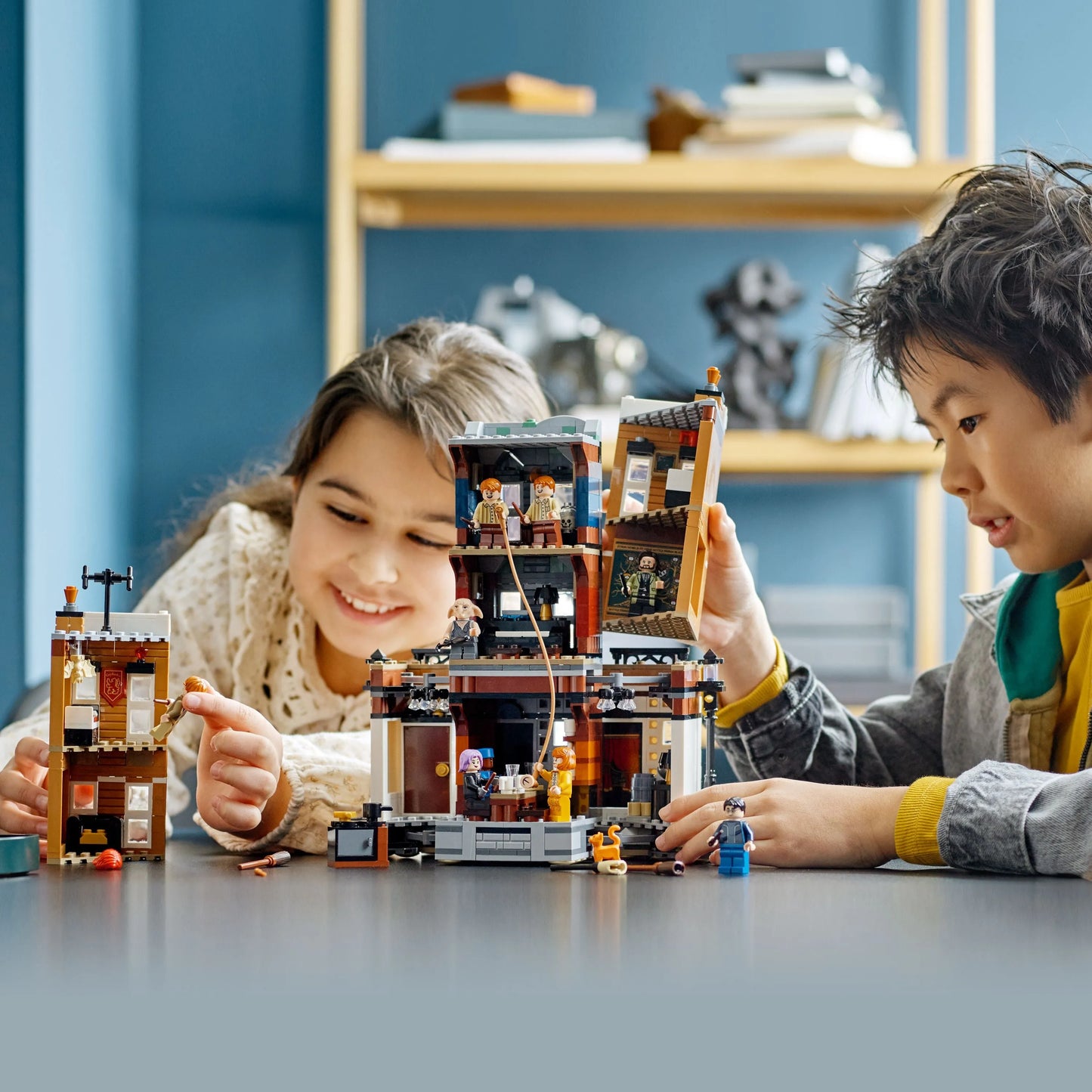 LEGO 12 Grimmauld Place 76408 Harry Potter