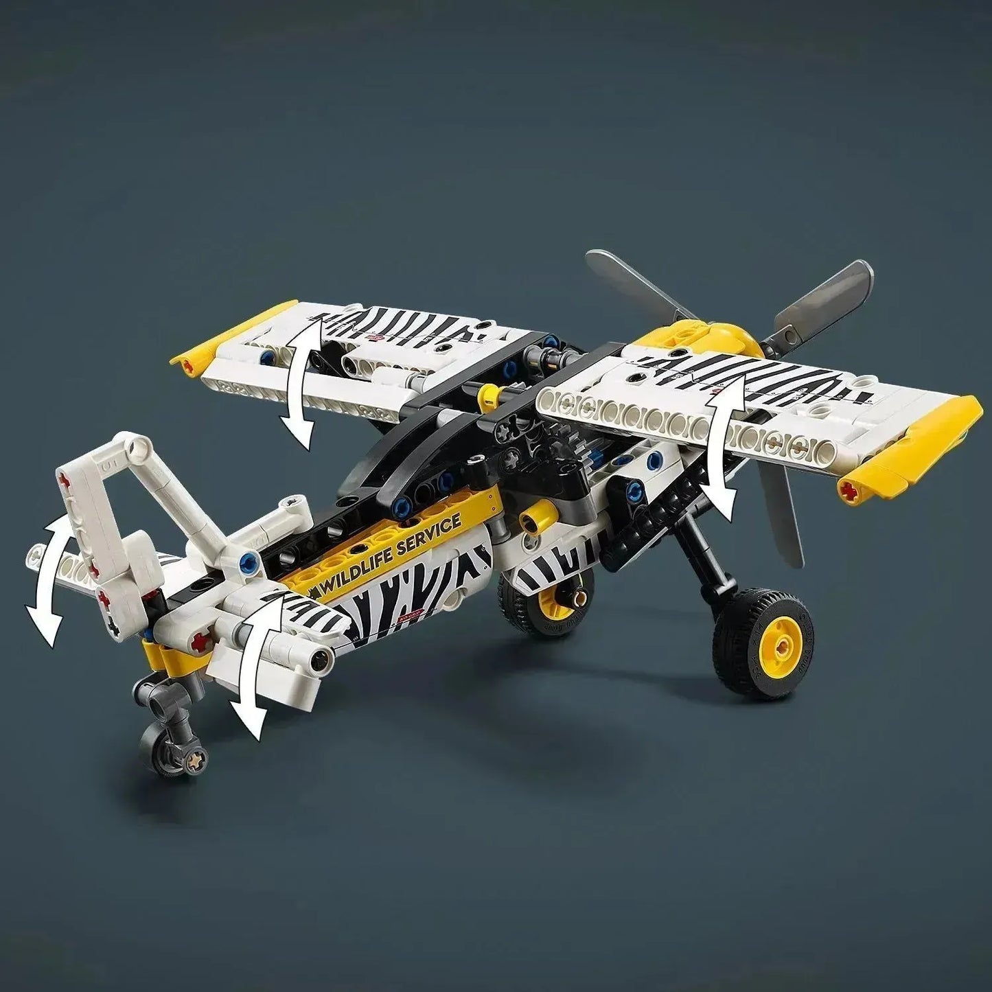 LEGO Oerwoud Vliegtuig 42198 Technic
