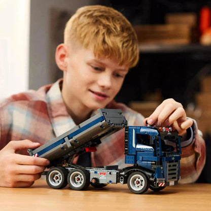 LEGO 42203 Technic Tipping Truck