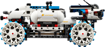 LEGO Lunar Outpost Moon Rover Space Vehicle 42211 Technic