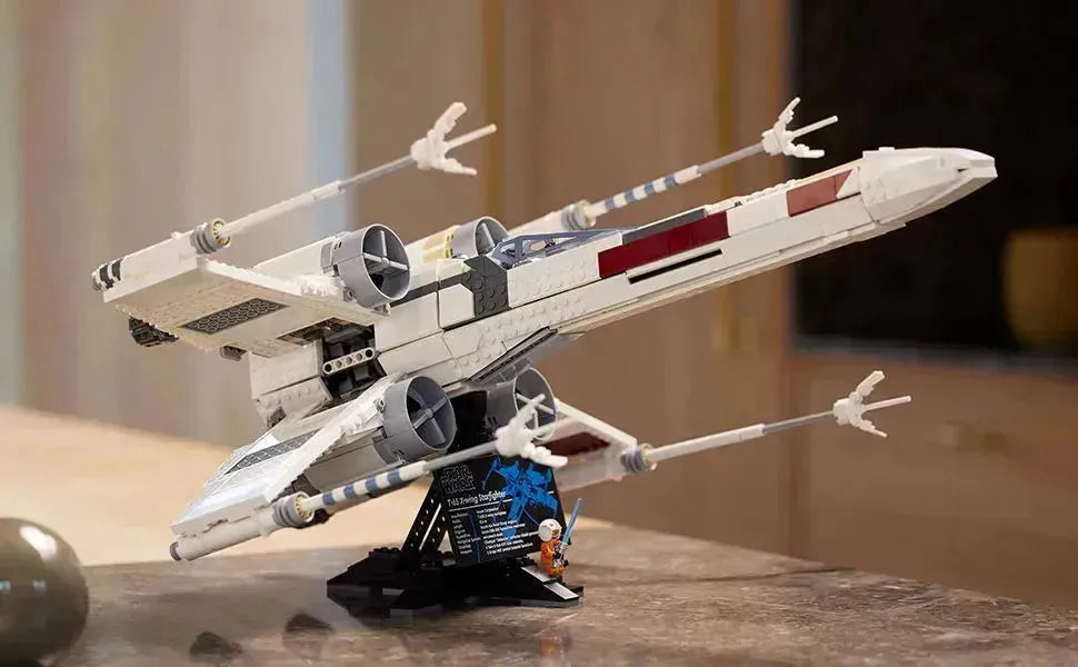 LEGO Der X-Wing Fighter von Luke Skywalker 75355 Star Wars
