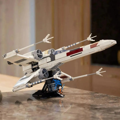 LEGO Der X-Wing Fighter von Luke Skywalker 75355 Star Wars