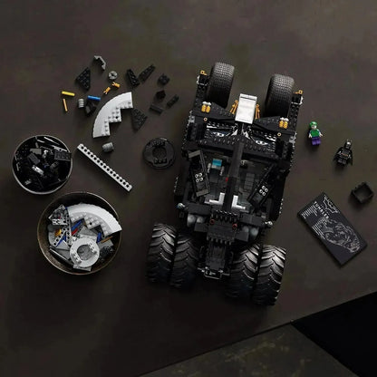 LEGO Batmobile Tumbler van Batman 76240 Batman