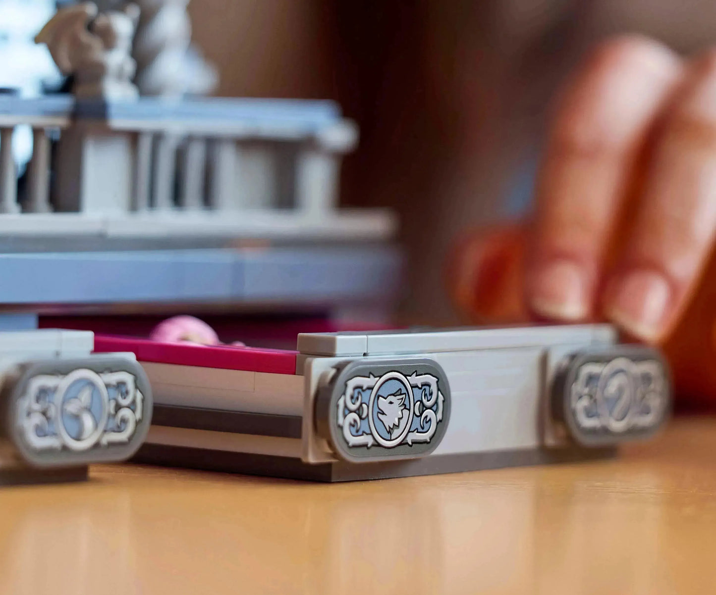 LEGO Wednesday en Enid's kamer 76781 Wednesday