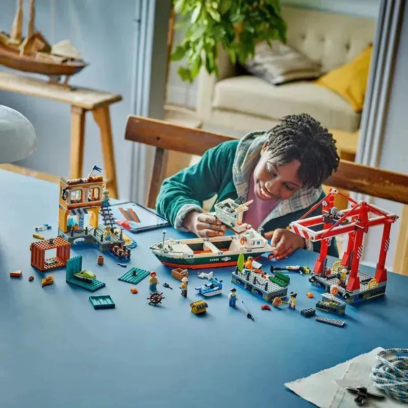 LEGO Haven met vrachtschip 60422 City LEGO CITY @ 2TTOYS | Official LEGO shop😊🥰 LEGO €. 93.48