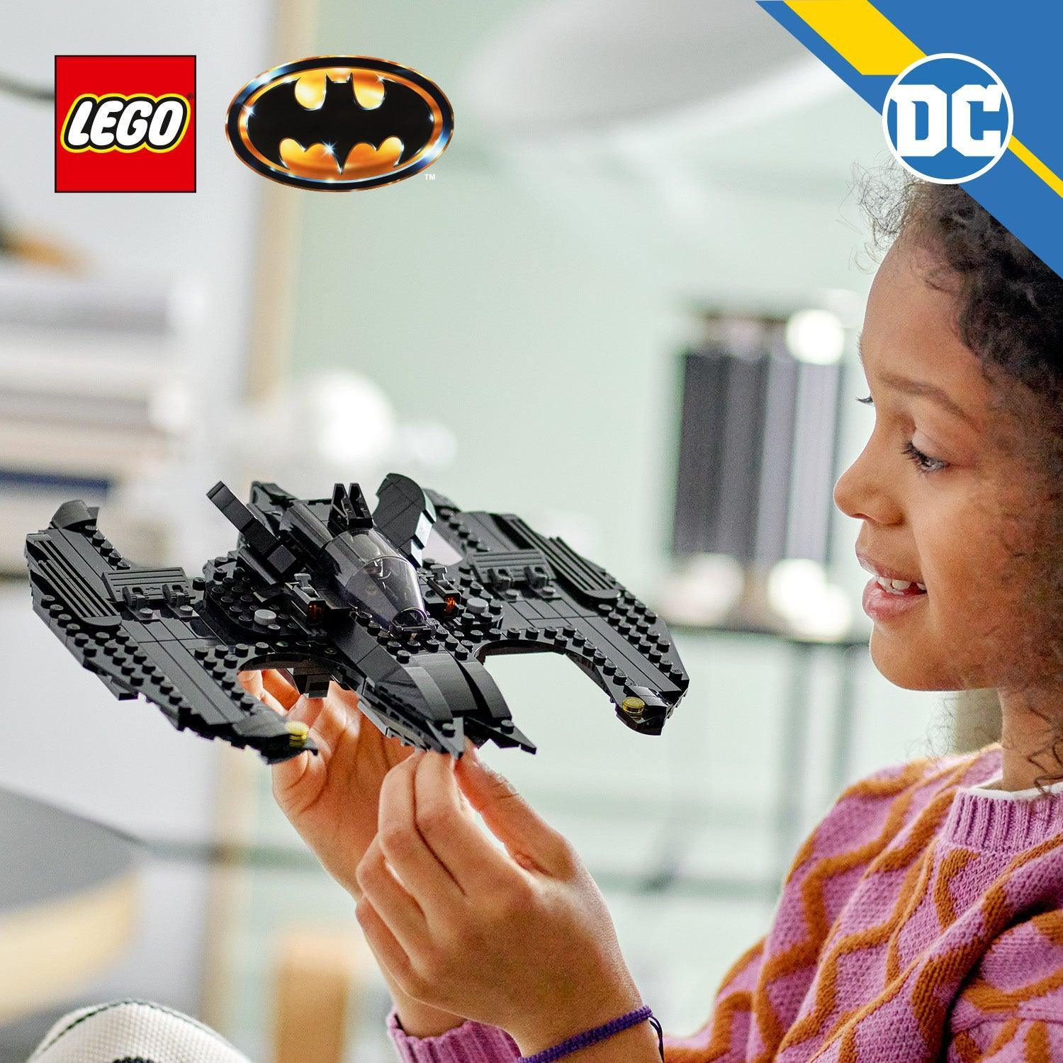 LEGO Batwing: Batman™ vs. The Joker™ 76265 Batman LEGO BATMAN @ 2TTOYS LEGO €. 31.99