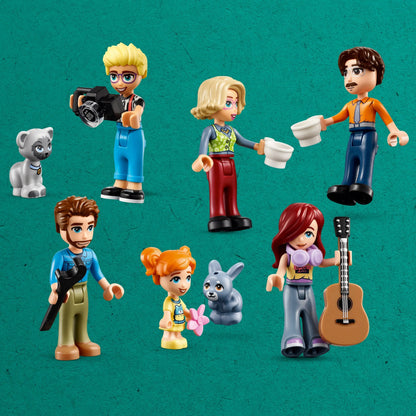 LEGO Olly and Paisley's Family Houses 42620 Friends LEGO FRIENDS @ 2TTOYS LEGO €. 99.99