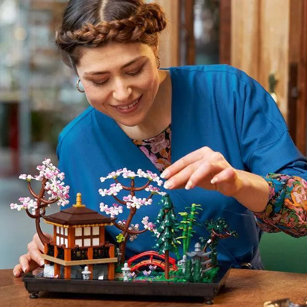 LEGO Tranquil Garden 10315 Icons LEGO DUPLO @ 2TTOYS | Official LEGO shop😊🥰 LEGO €. 89.99
